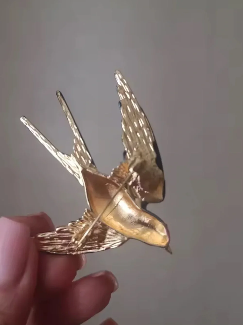 Swallow Bird Brooch Enamel Gold Pin